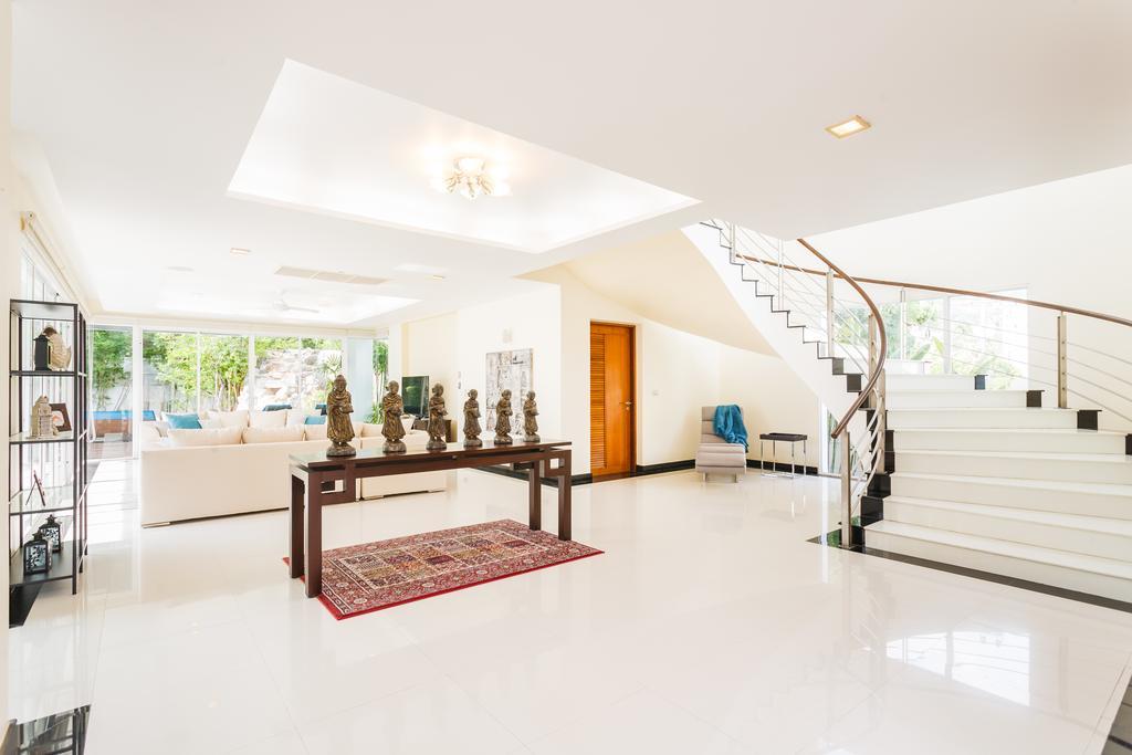 Kyerra Villa By Lofty Kamala Beach Eksteriør billede