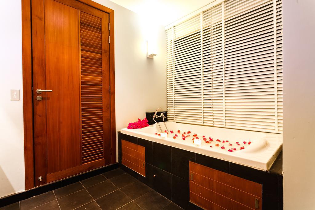 Kyerra Villa By Lofty Kamala Beach Eksteriør billede
