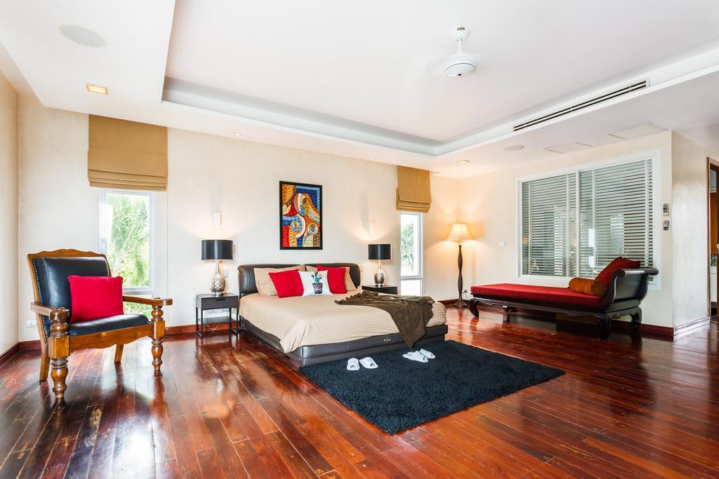 Kyerra Villa By Lofty Kamala Beach Eksteriør billede
